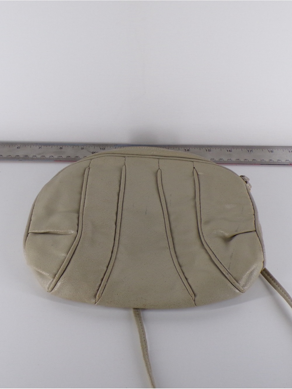 Vintage 80s SM Co Since 1906 Beige Leather Pleated Crossbody Shoulder Bag Clutch
